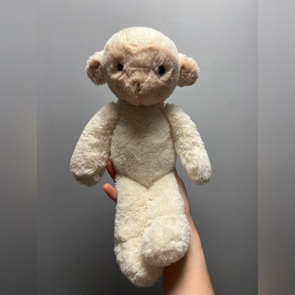 Jellycat Medium Bramwell lamb snugglet